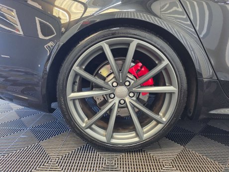 Audi RS4 4.2 FSI V8 Estate 5dr Petrol S Tronic quattro Euro 5 (450 ps) 26