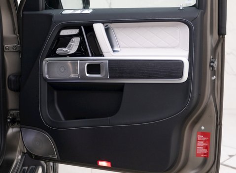 Mercedes-Benz G Series AMG Line Premium Plus 23