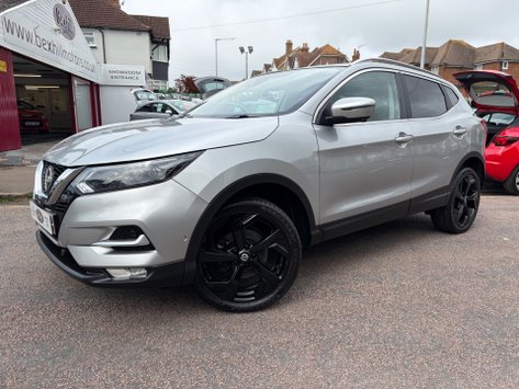 Nissan Qashqai 1.3 DIG-T TEKNA DCT AUTOMATIC