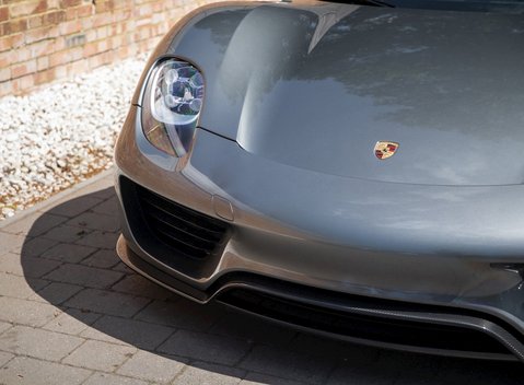 Porsche 918 Spyder 26