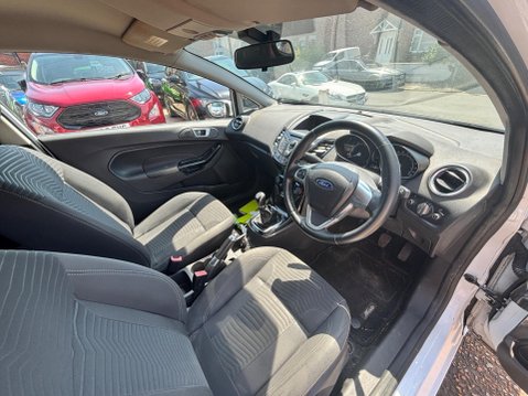 Ford Fiesta 1.0T EcoBoost Zetec Euro 5 (s/s) 3dr 8