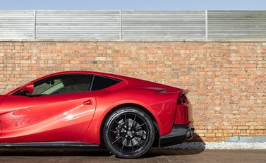 Ferrari 812 Superfast 33
