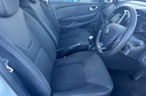Renault Clio ICONIC 0.9 TCE 5 DOOR 20