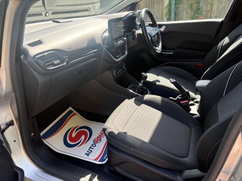 Ford Fiesta TITANIUM TDCI 16