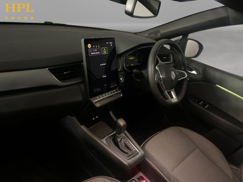 Renault Captur 1.6 E-TECH techno SUV 5dr Petrol Hybrid Auto Euro 6 (s/s) (145 ps) Air Con 28