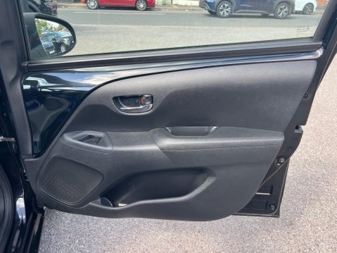 Peugeot 108 1.2 PureTech Allure Top! Euro 6 5dr 36