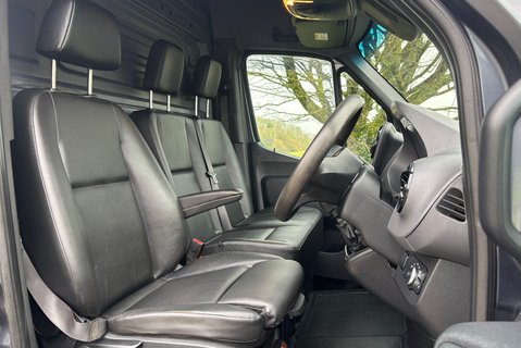 Mercedes-Benz Sprinter 316 Cdi L2 H2 4x4 Panel Van with Air Con & Leather 4
