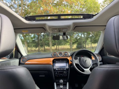 Suzuki Vitara 1.6 Vitara SZ5 DDiS Allgrip 4WD 5dr 21
