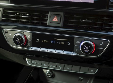 Audi RS4 Avant Vorsprung 22