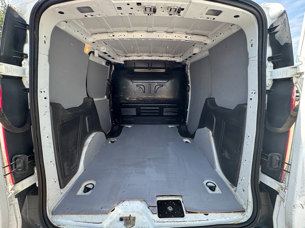Ford Transit Connect SWB L1H1 Low Roof Leader EURO 6 9