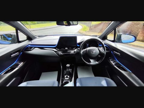Toyota C-HR 1.2 C-HR-Dynamic 5dr 11