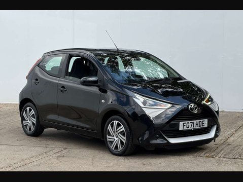 Toyota Aygo 1.0 Aygo X-Play TSS VVT-i 5dr 2