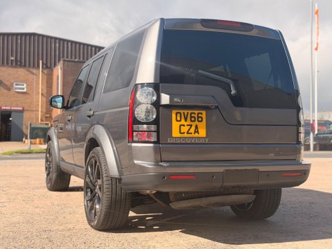 Land Rover Discovery 3.0 SD V6 Graphite Auto 4WD Euro 6 (s/s) 5dr 44