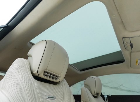 Mercedes-Benz S63 AMG Coupe 12