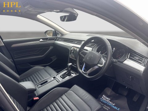 Volkswagen Passat 1.4 TSI 13kWh GTE Saloon 4dr Petrol Plug-in Hybrid DSG Euro 6 (s/s) (218 ps 12
