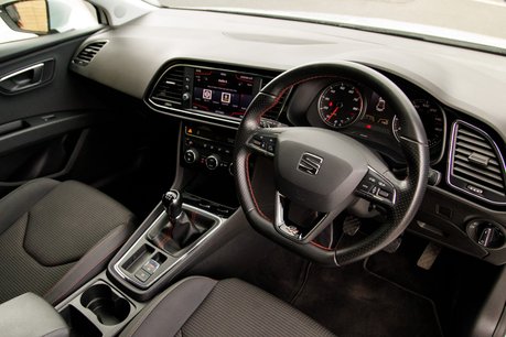 SEAT Leon TSI FR TECHNOLOGY