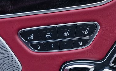 Mercedes-Benz S63 AMG Cabriolet 32