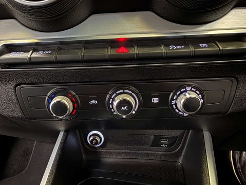 Audi Q2 1.0 Q2 Sport 30 TFSI Semi-Auto 5dr 22