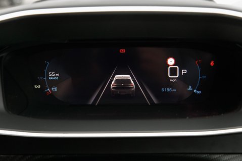 Peugeot 208 PURETECH ALLURE PREMIUM PLUS S/S 14