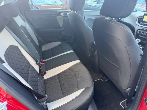 Kia Pro Ceed CRDI GT-LINE ISG 12