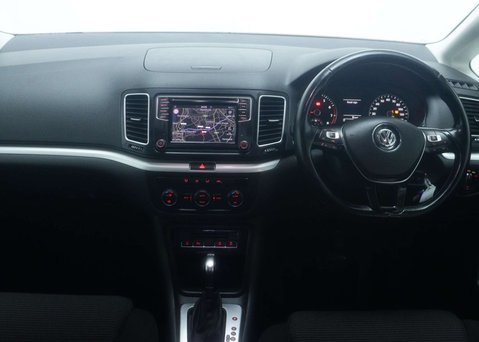 Volkswagen Sharan 1.4 Sharan SE Nav TSi Semi-Auto 5dr 21