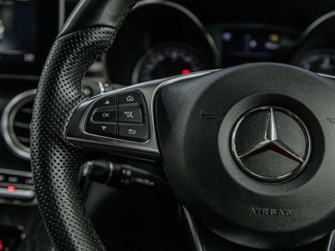 Mercedes-Benz GLC 2.1 GLC220d AMG Line (Premium Plus) Coupe 5dr Diesel G-Tronic 4MATIC Euro 6 44