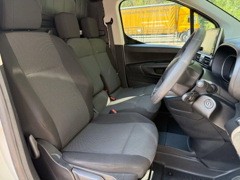 Citroen Berlingo 1000 ENTERPRISE PRO M BLUEHDI 17