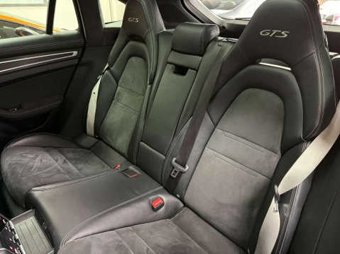 Porsche Panamera 4.0T V8 GTS Sport Turismo 5dr Petrol PDK 4WD Euro 6 (s/s) (460 ps) 39