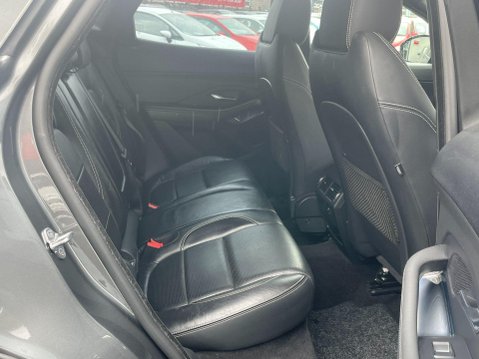 Jaguar E-Pace 2.0 D180 R-Dynamic S Auto AWD Euro 6 (s/s) 5dr 13
