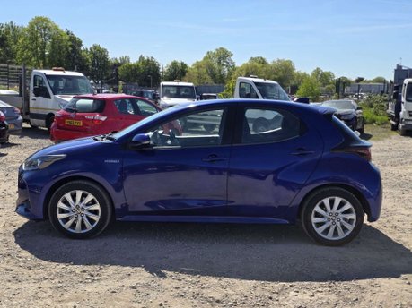 Toyota Yaris 1.5 VVT-h Icon Hatchback 5dr Petrol Hybrid E-CVT Euro 6 (s/s) (116 ps) 6