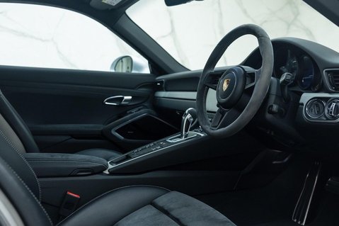 Porsche 911 4.0 991 GT3 Euro 6 2dr 5