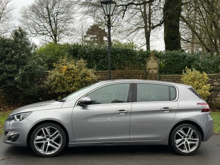 Peugeot 308 E-THP ALLURE 7