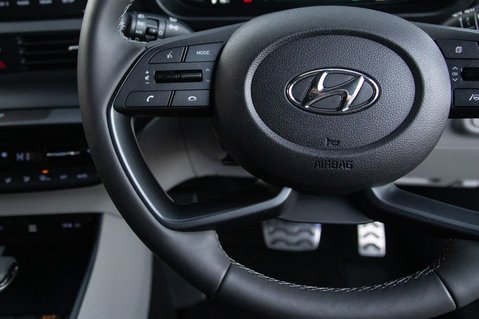 Hyundai BAYON T-GDI ULTIMATE DCT MHEV 19