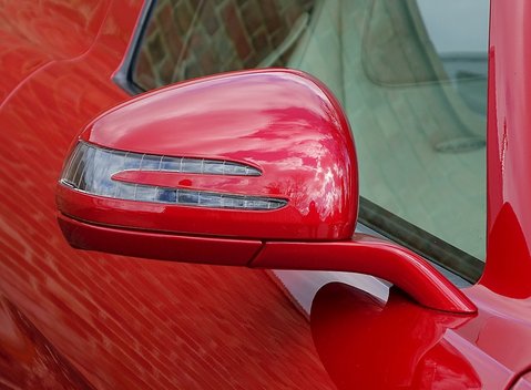 Mercedes-Benz SLS AMG 4