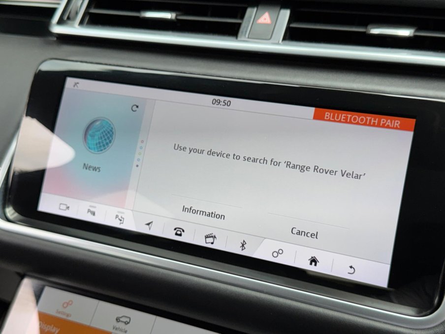2020 Land Rover Range Rover Velar — image 25