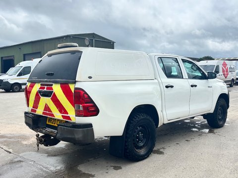 Toyota Hilux ACTIVE 4WD D-4D DCB 5