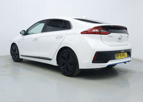 Hyundai IONIQ 1.6 h-GDi GPF Premium SE Hatchback 5dr Petrol Hybrid DCT Euro 6 (s/s) (141 10
