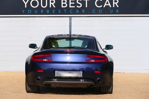 Aston Martin Vantage 4.3 Vantage V8 3dr 32