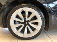 Tesla Model 3 LONG RANGE AWD 45,000m black vegan leather, 19 inch alloys 32