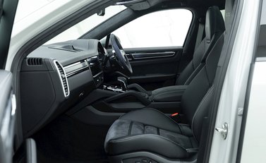 Porsche Cayenne GTS Coupé 17