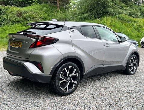 Toyota C-HR 1.8 C-HR Design HEV CVT 5dr 5