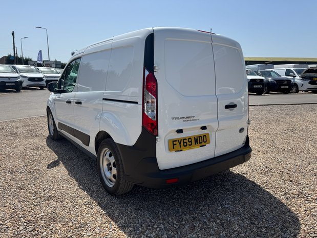 Ford Transit Connect SWB L1H1 Low Roof Leader 200 Sensors EURO 6 10