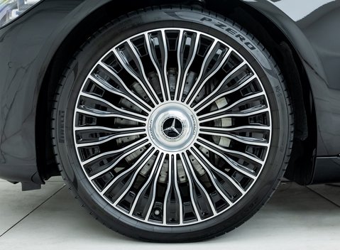 Mercedes-Benz S Class S580 Maybach First Class 10