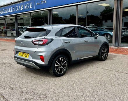 Ford Puma 1.0 Puma Titanium 5dr 8