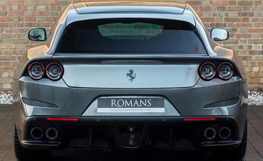 Ferrari GTC4 Lusso 5