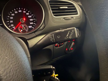 Volkswagen Golf 1.2 TSI S Euro 5 5dr 17