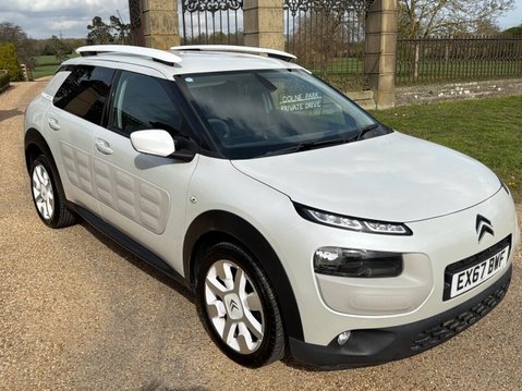 Citroen C4 Cactus 1.6 BlueHDi W Hatchback 5dr Diesel Manual Euro 6 (100 ps) 29