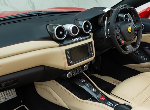 Ferrari California T HANDLING SPECIALE 22