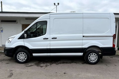 Ford Transit 350 L2 H2 Trend 130 ps Panel Van - Sat Nav 7