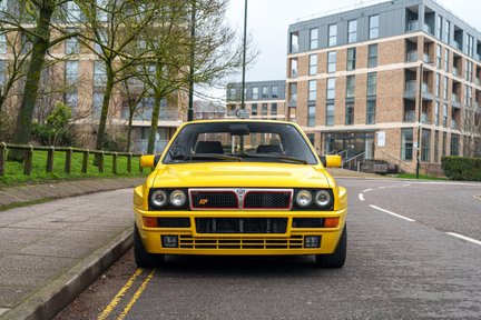 Lancia Delta Intregale Evoluzione 1 'Giallo Ferrari' Limited Edition 5